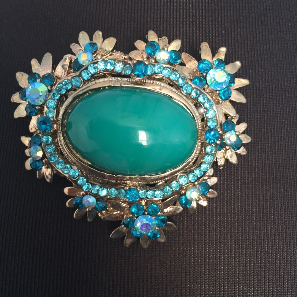 Two Statement Brooches - Picture 3 of 7